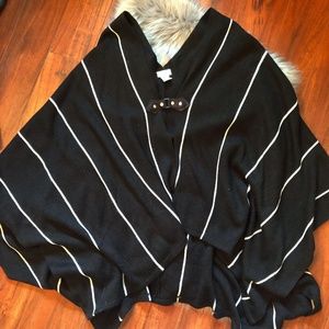 NWOT Avenue Striped Poncho